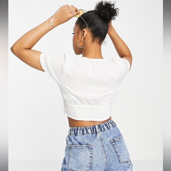 ✨NWT | Stradivarius 🎼 | Short Rustic Romantic Blouse with Lace trim - Picture 3 of 9